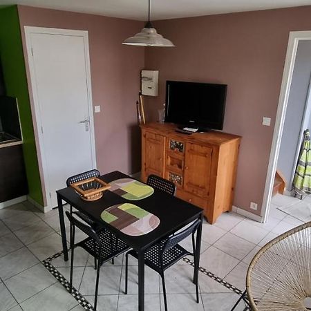 gites de l'archange Courtils Extérieur photo