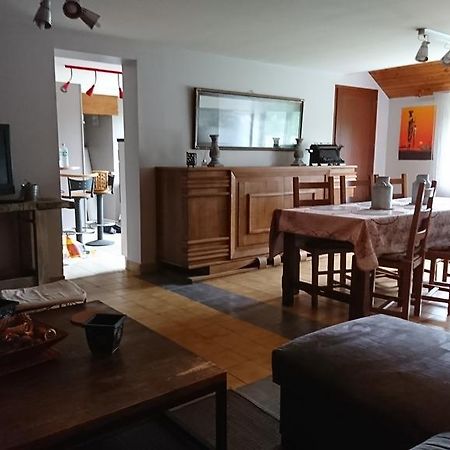 gites de l'archange Courtils Extérieur photo