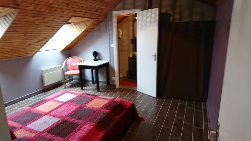 gites de l'archange Courtils Extérieur photo