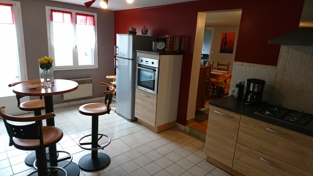 gites de l'archange Courtils Extérieur photo